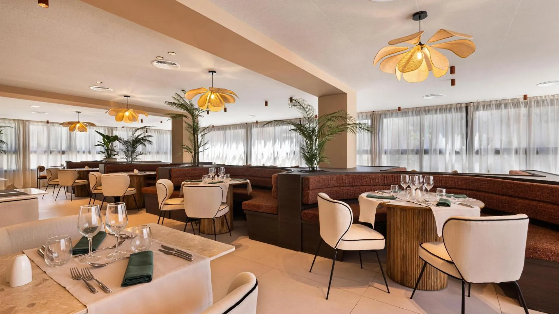 Hotel Aubamar Bali 플라야 데 팔마 스페인